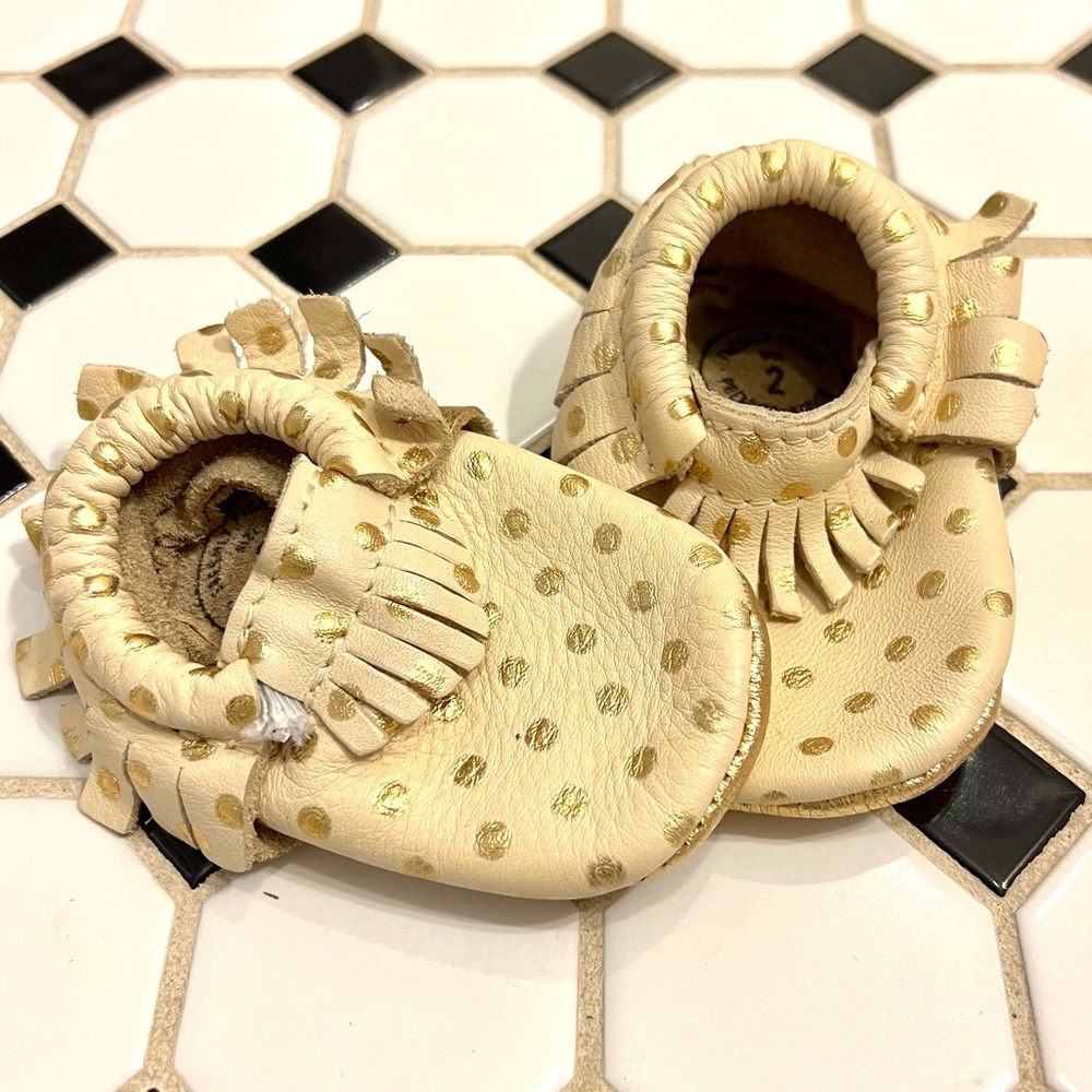 Freshly Picked (FP) cream & gold polka dot baby moccasins. Size 2. Gently worn.